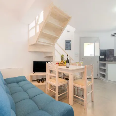 Crystal Santorini * Vóthon